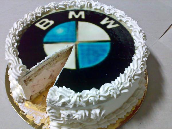 bmw-cake.JPG